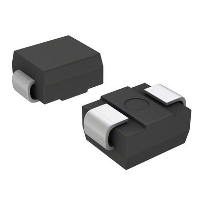 SMBJ20A-E3 / 5B Condensateur à puce au tantale 32,4 V Pince 18,5 A Ipp Tvs Diode