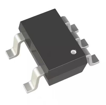 Ajustement 300ma Tsot23 de Chip Ic Reg Lin Pos du circuit intégré ADP171AUJZ-R7