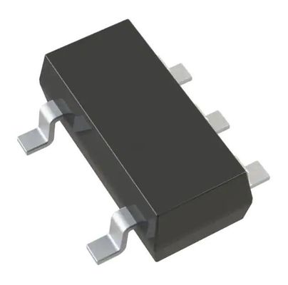 Régulateur de commutation d'ajustement d'IC Chip Reg Multi CONFG du transistor TSOT23-5 IC