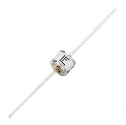 CG3 2.7L tube de décharge de gaz 2700 V 5000A (5kA) 2 pôles à travers le trou