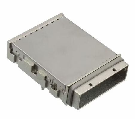 755810008 136 Position PCI, 16x Récipient avec connecteur de cage press-fit